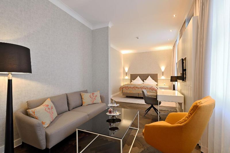 Junior Suite image 4