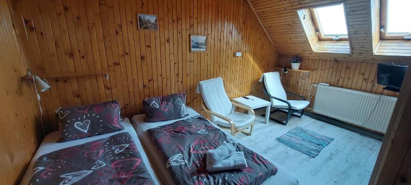 Standard Double or Twin Room image 1