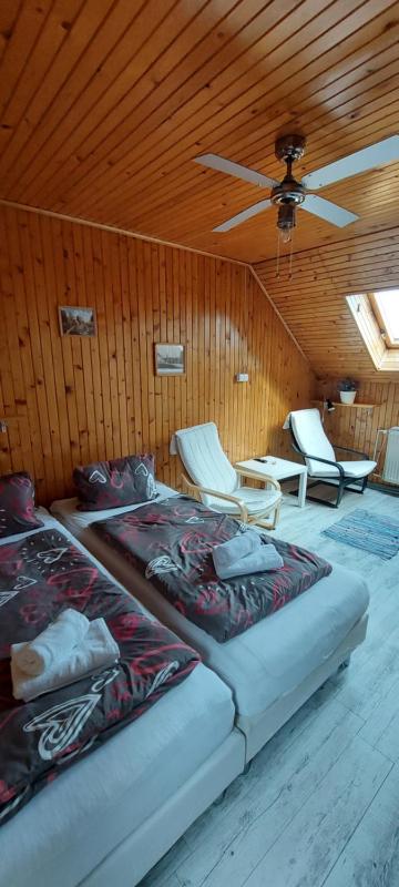 Standard Double or Twin Room image 3