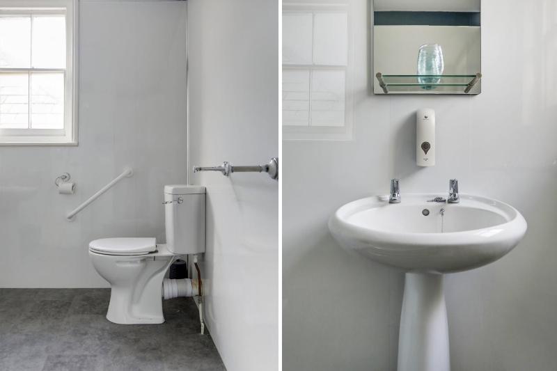 Standard Double or Twin Room with Sea View image 3
