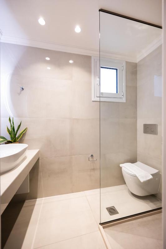 Suite with Mountain View image 3