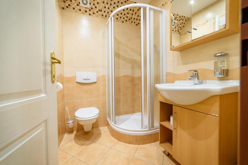 Double Room image 1