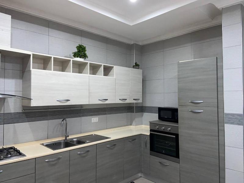Queens View Apartment - image 8