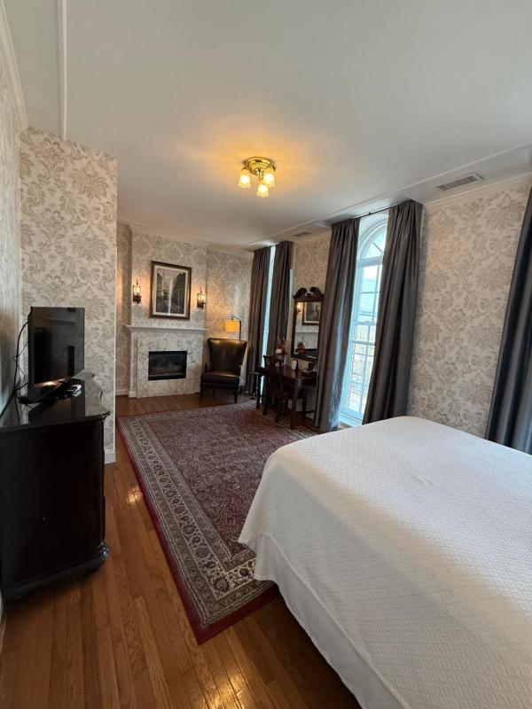 Superior Queen Room image 4