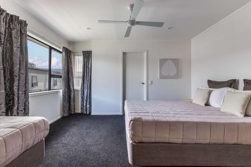 Ika Nui Taupo - image 11