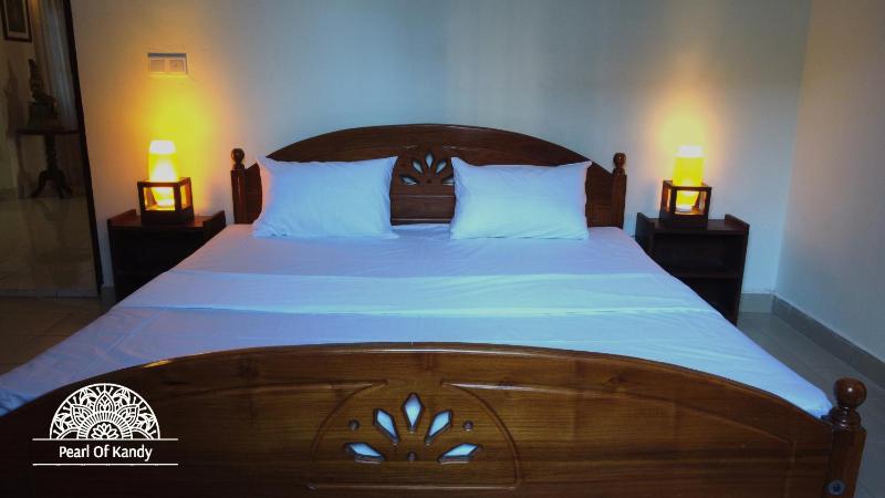 Pearl of Kandy - image 16