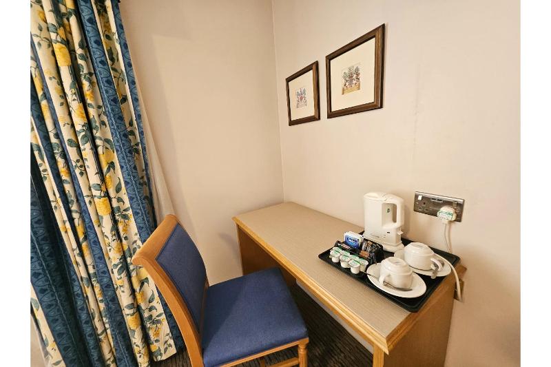 Standard Double Room image 1
