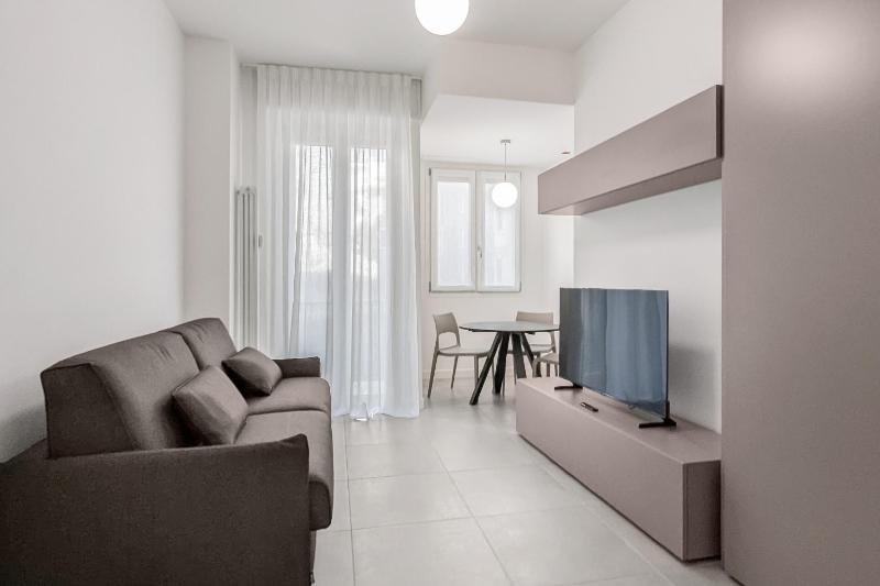 Flats4rent Aleksandra e Arina - image 5