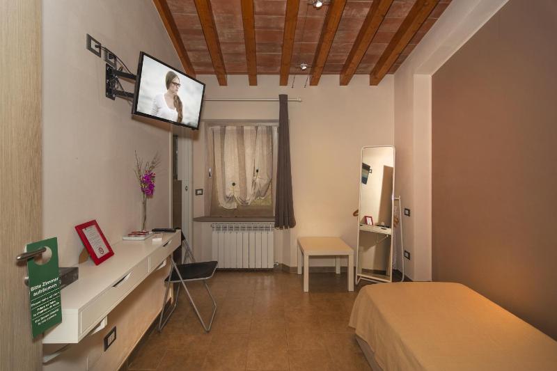 Single Room with Private Bathroom image 1