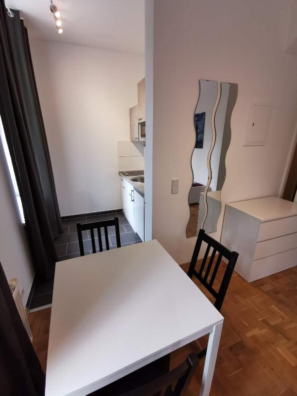 Leipzig Innenstadt-Süden - Wohnungen & Studios teilweise mit Aufzug - image 18