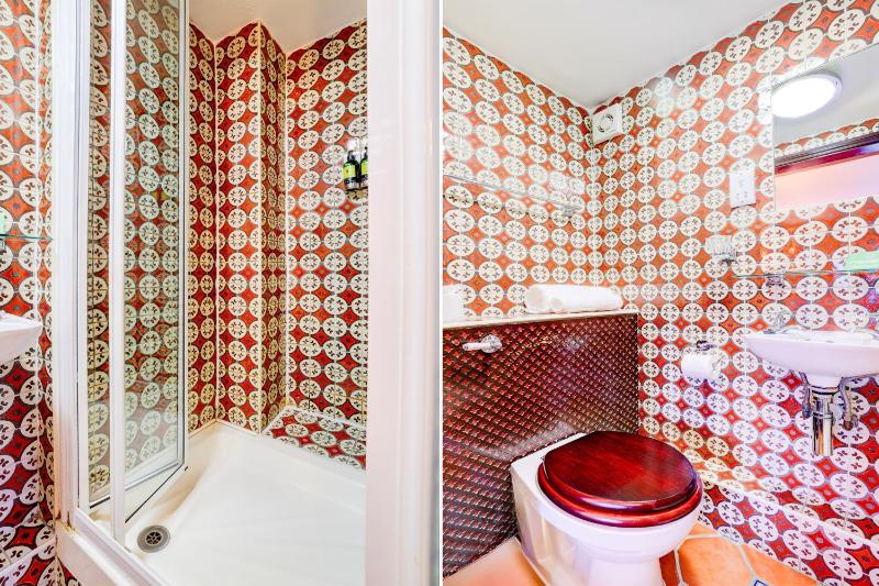 Deluxe En Suite Triple Room image 2