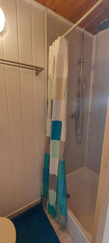 Standard Twin Room image 2