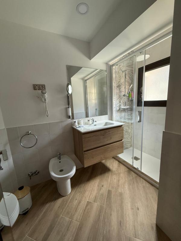 Triple Room image 3