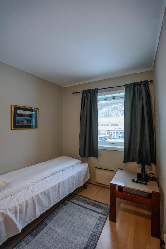 Economy Single Room image 1