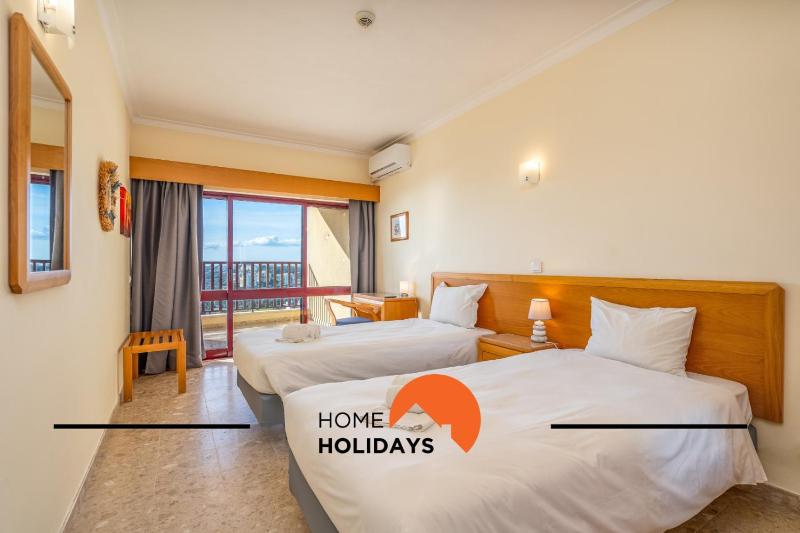 #256 Sea & Sun View by Home Holidays - image 46