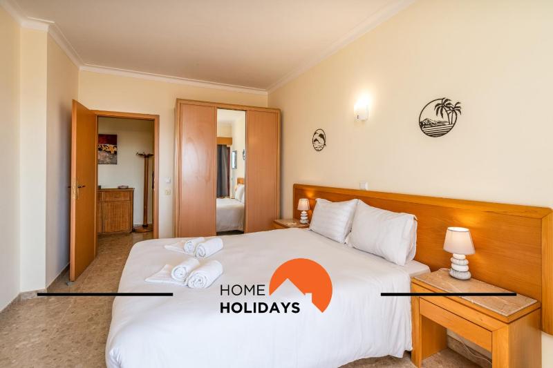 #256 Sea & Sun View by Home Holidays - image 10