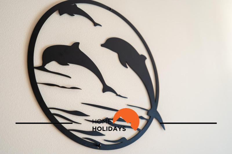 #256 Sea & Sun View by Home Holidays - image 30