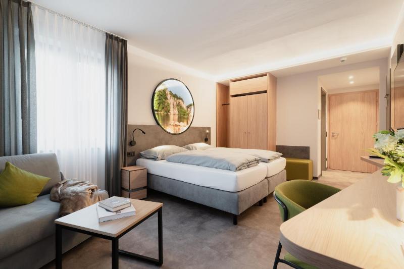 Double Room - Disability Access image 4