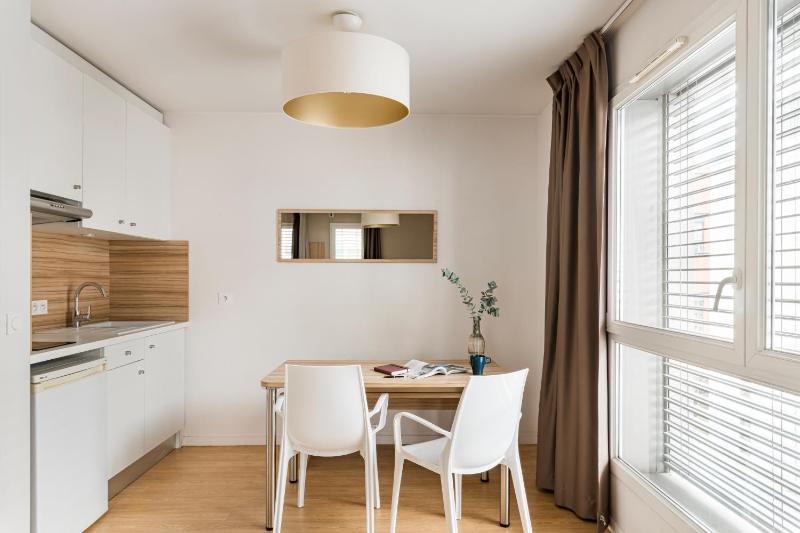 Superior Double Room image 4