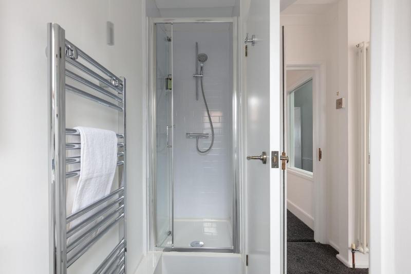 Two-Bedroom Superior Apartment image 4