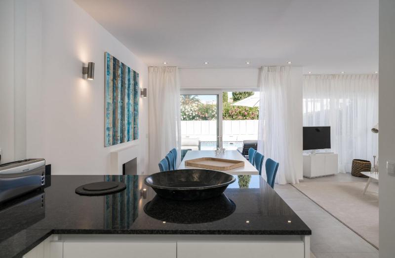 Villa Celeste by SAPvillas - image 27
