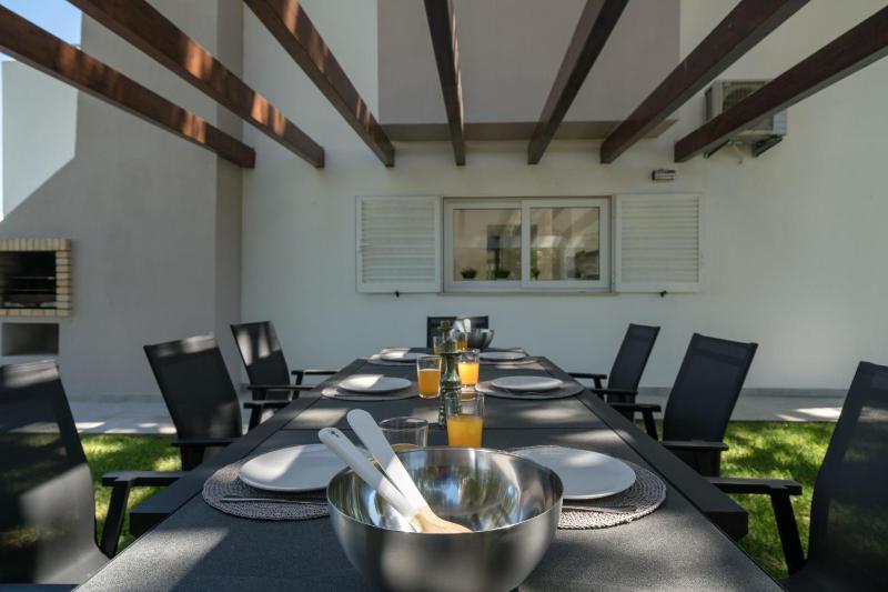 Villa Celeste by SAPvillas - image 36