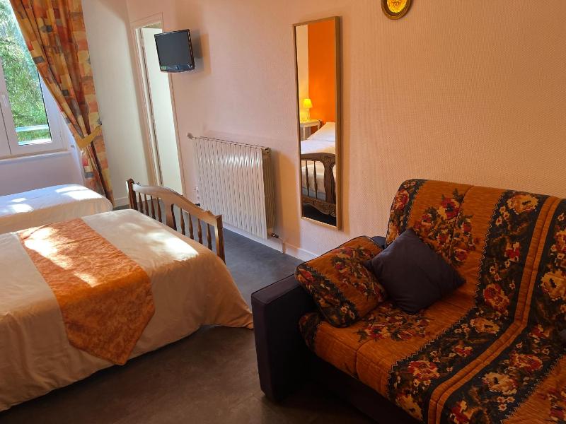 Comfort Triple Room image 4