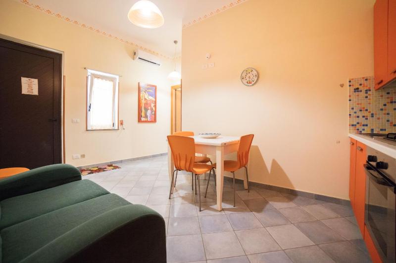 One-Bedroom House image 4