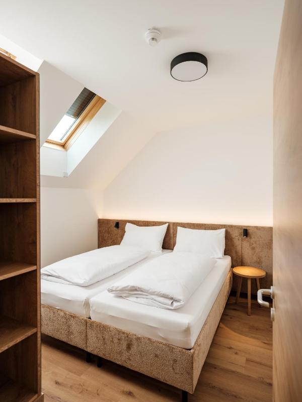 Deluxe Double Room image 4