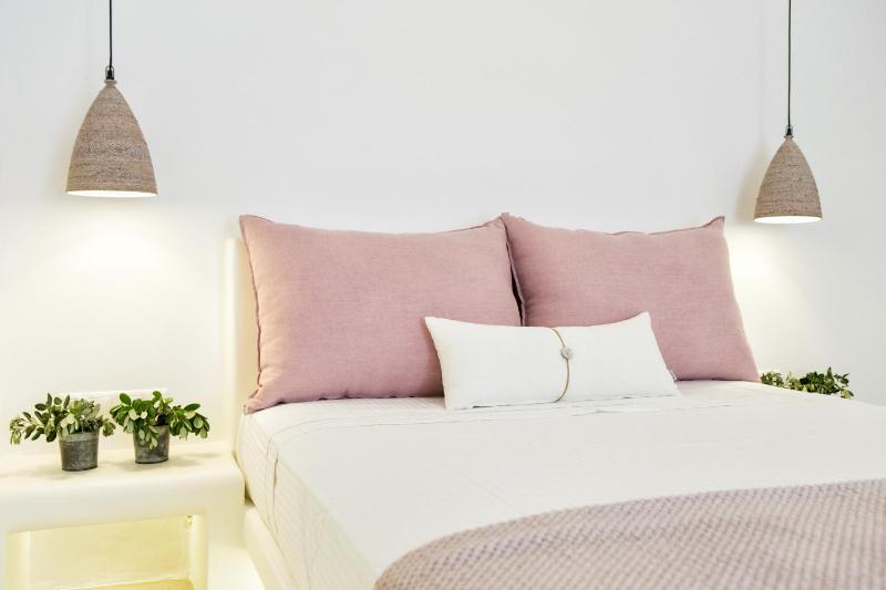 Anna Platanou Suites - image 4