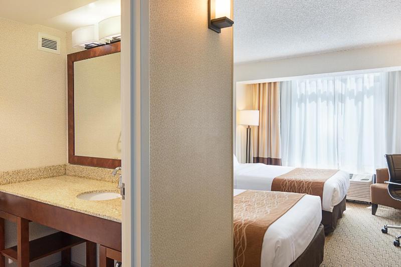 Standard Twin Room - Non-Smoking image 2