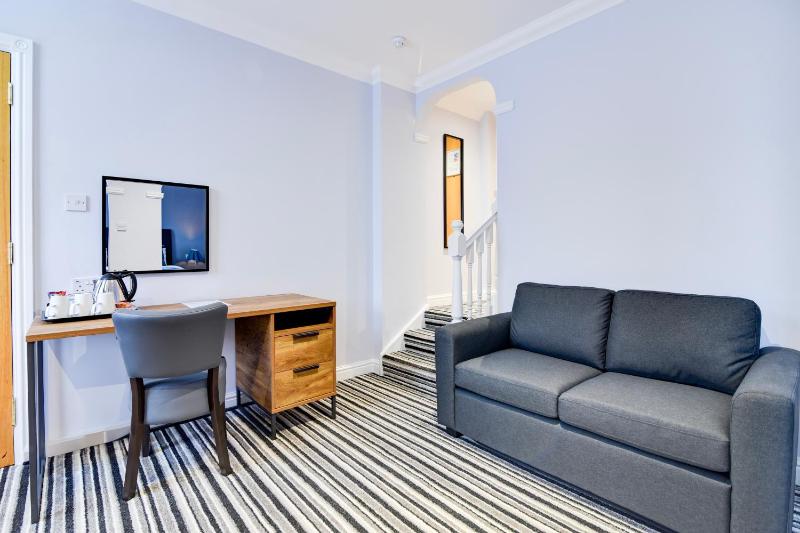 Double Room - Disability Access image 2