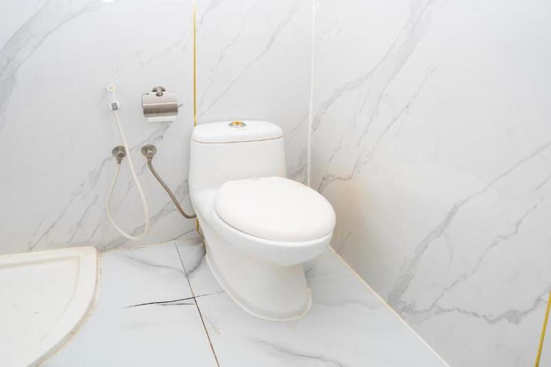 Standard Single Room image 4