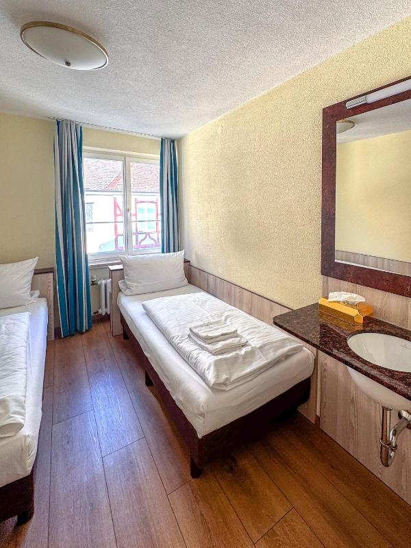 Family Room with Lake View image 3