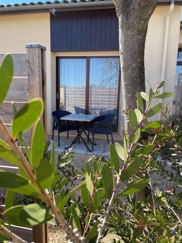 Comfort Double Room with Terrace image 2