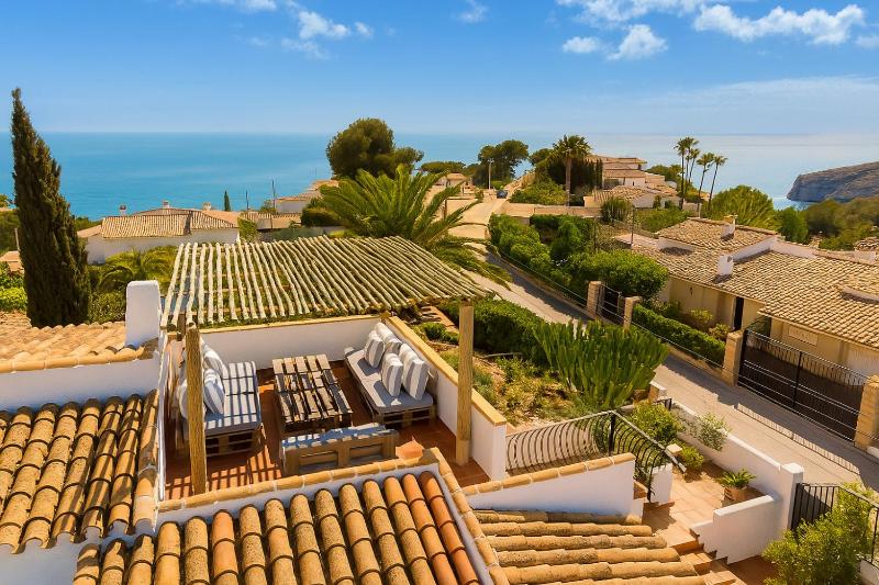Villa Este Javea by Rock Rentals - image 32