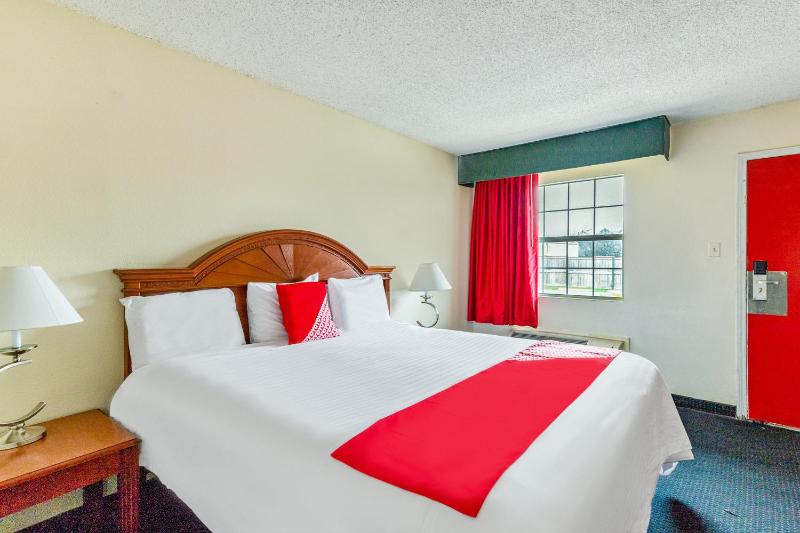 King Room image 4