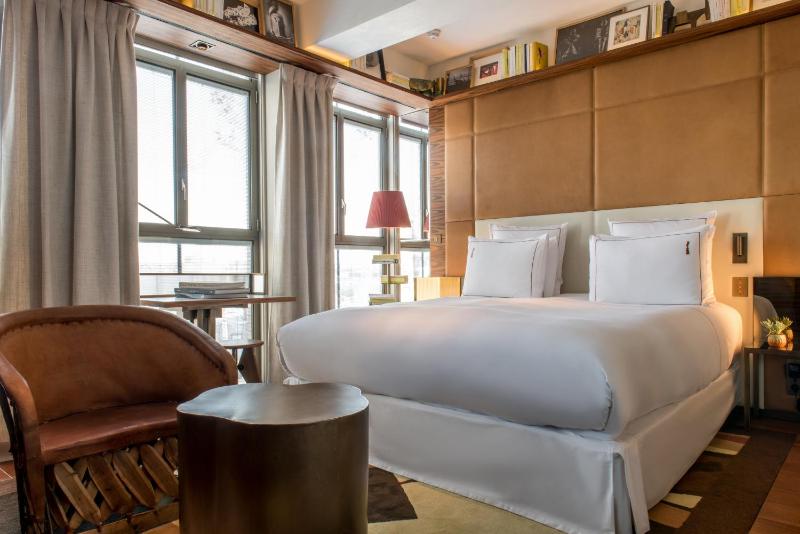 Classic Room image 1