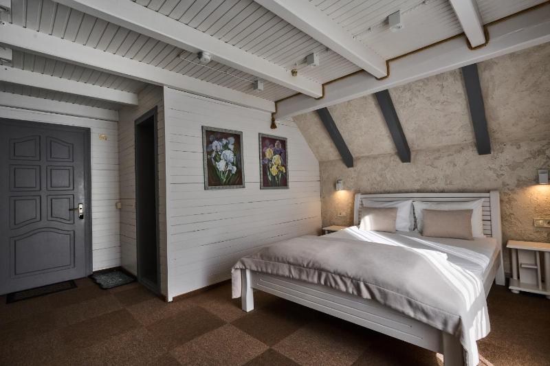 Hotel Velyka Vedmedytsya - image 8