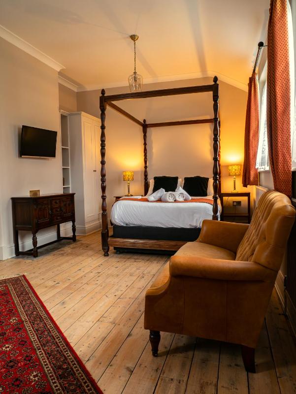 Superior Double Room image 2