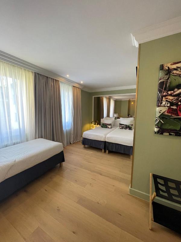 Triple Room image 1