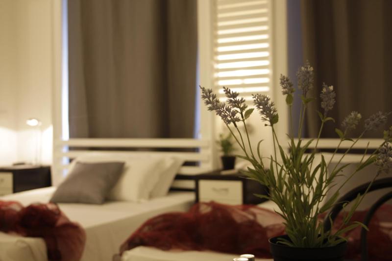 Triple Room with Private Bathroom image 4