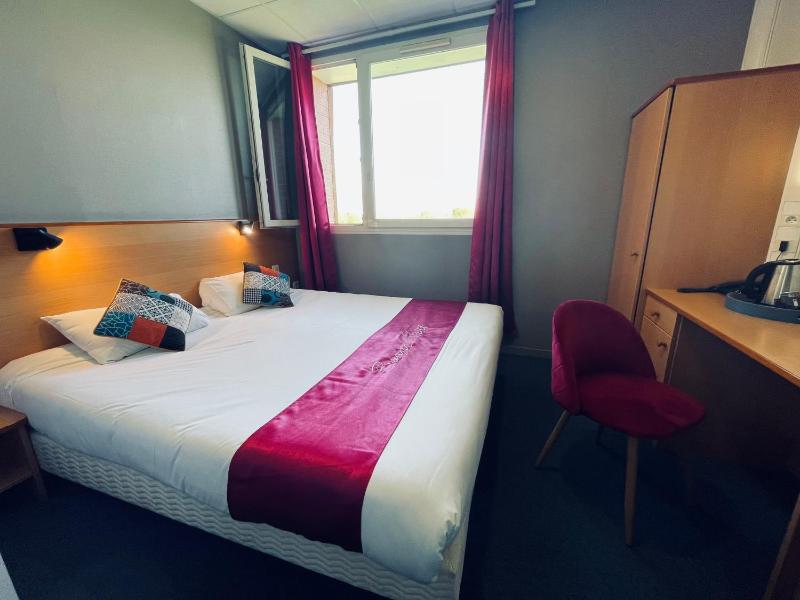 Large Double Room image 2