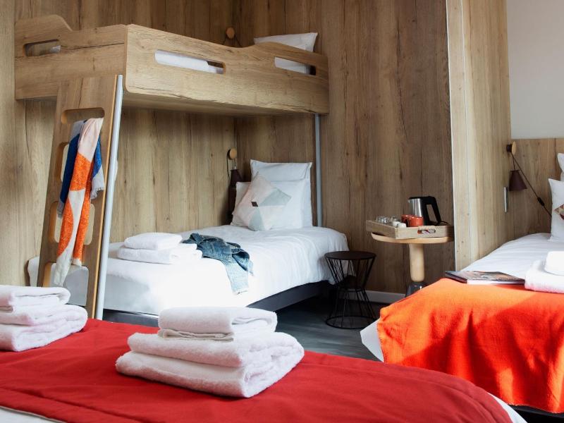 Chambre Tribu (1 lit double et 3 lits une personne) image 4