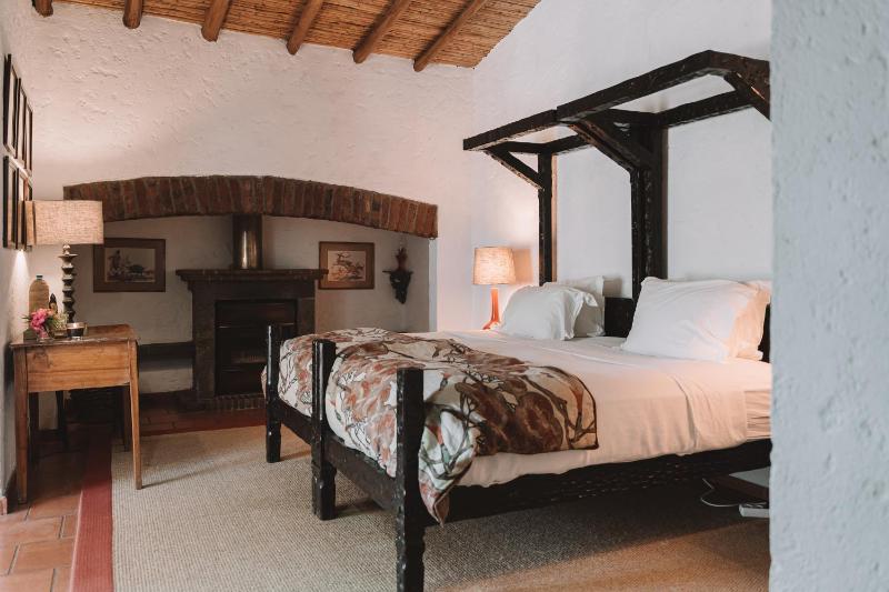 Standard Double or Twin Room image 3