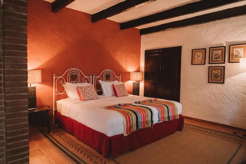 Standard Double or Twin Room image 2