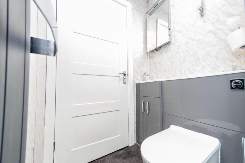 Double Room with Private Bathroom image 1