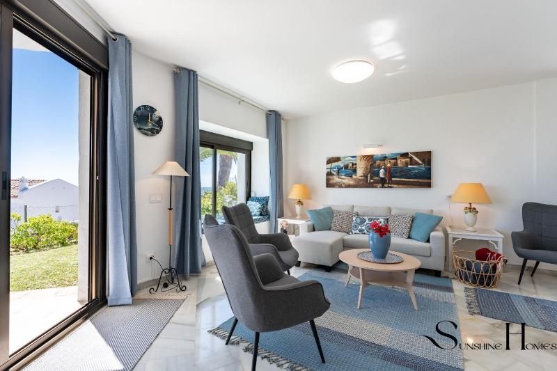 Seaview I 3BED I Sauna I Pool I Parking 60 - image 8