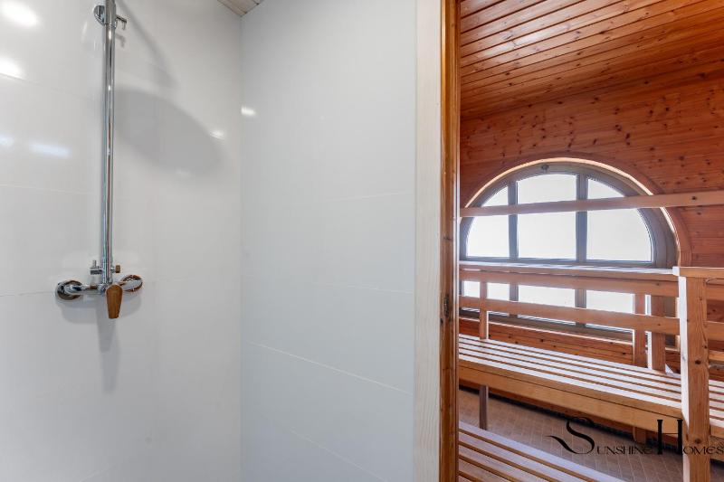 Seaview I 3BED I Sauna I Pool I Parking 60 - image 49