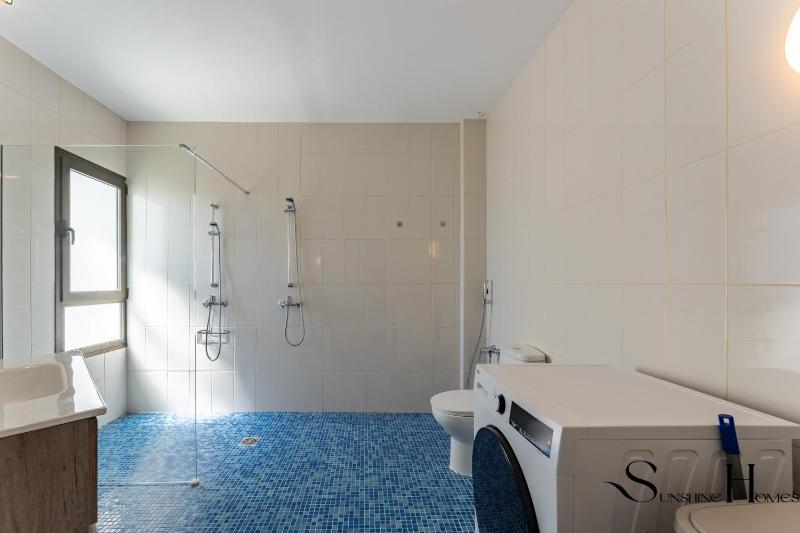 Seaview I 3BED I Sauna I Pool I Parking 60 - image 11